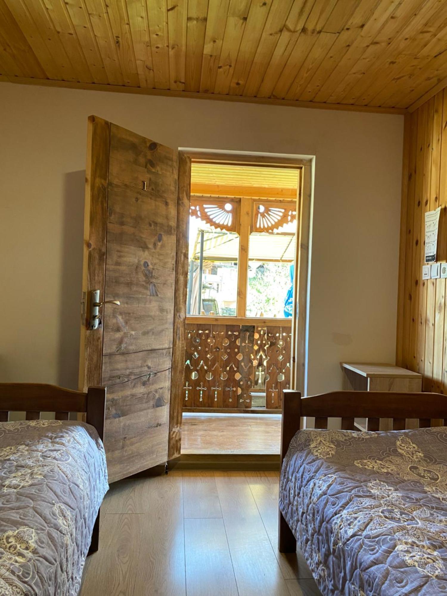 Guest House Gordila Omalo ภายนอก รูปภาพ